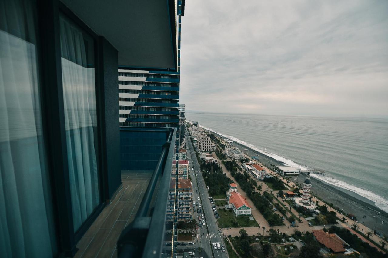 Orbi City Batumi With Sea View Bagian luar foto