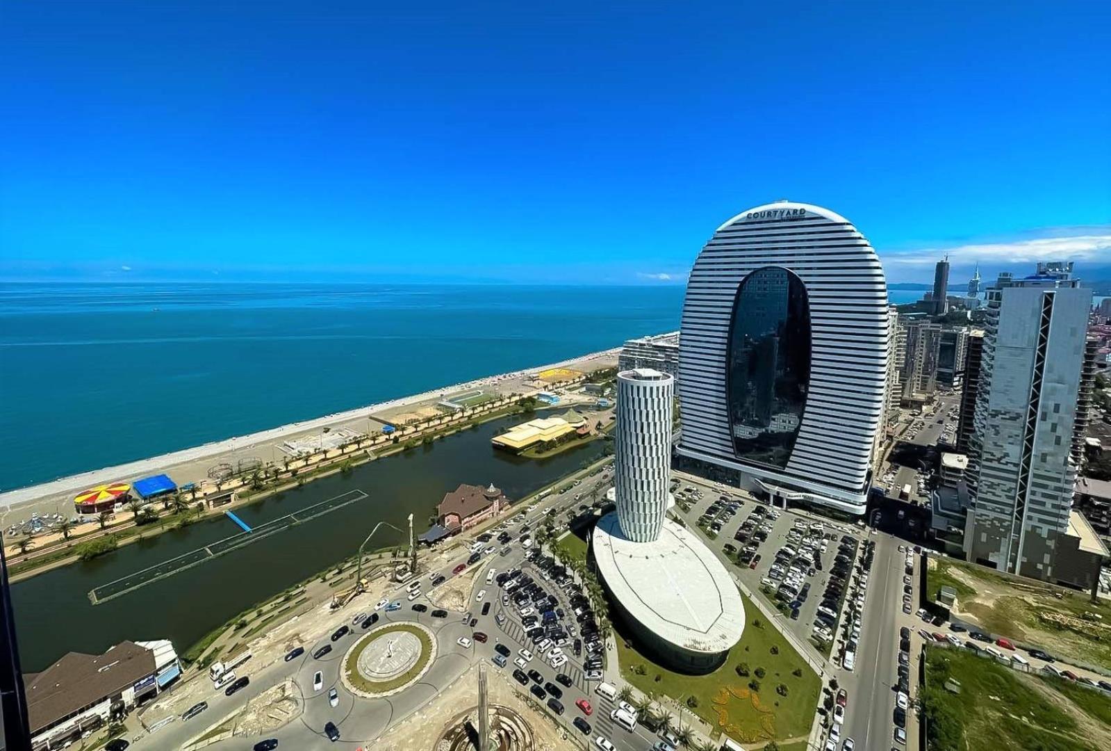 Orbi City Batumi With Sea View Bagian luar foto