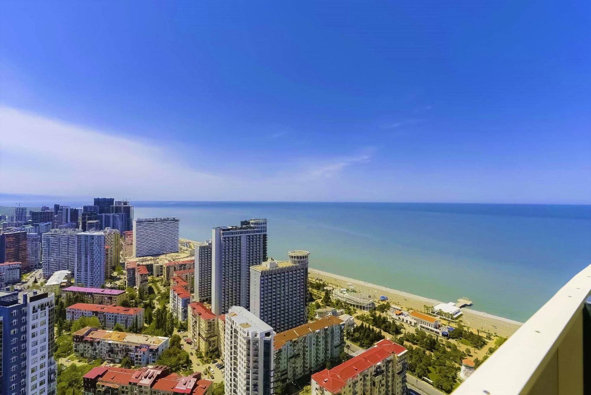 Orbi City Batumi With Sea View Bagian luar foto